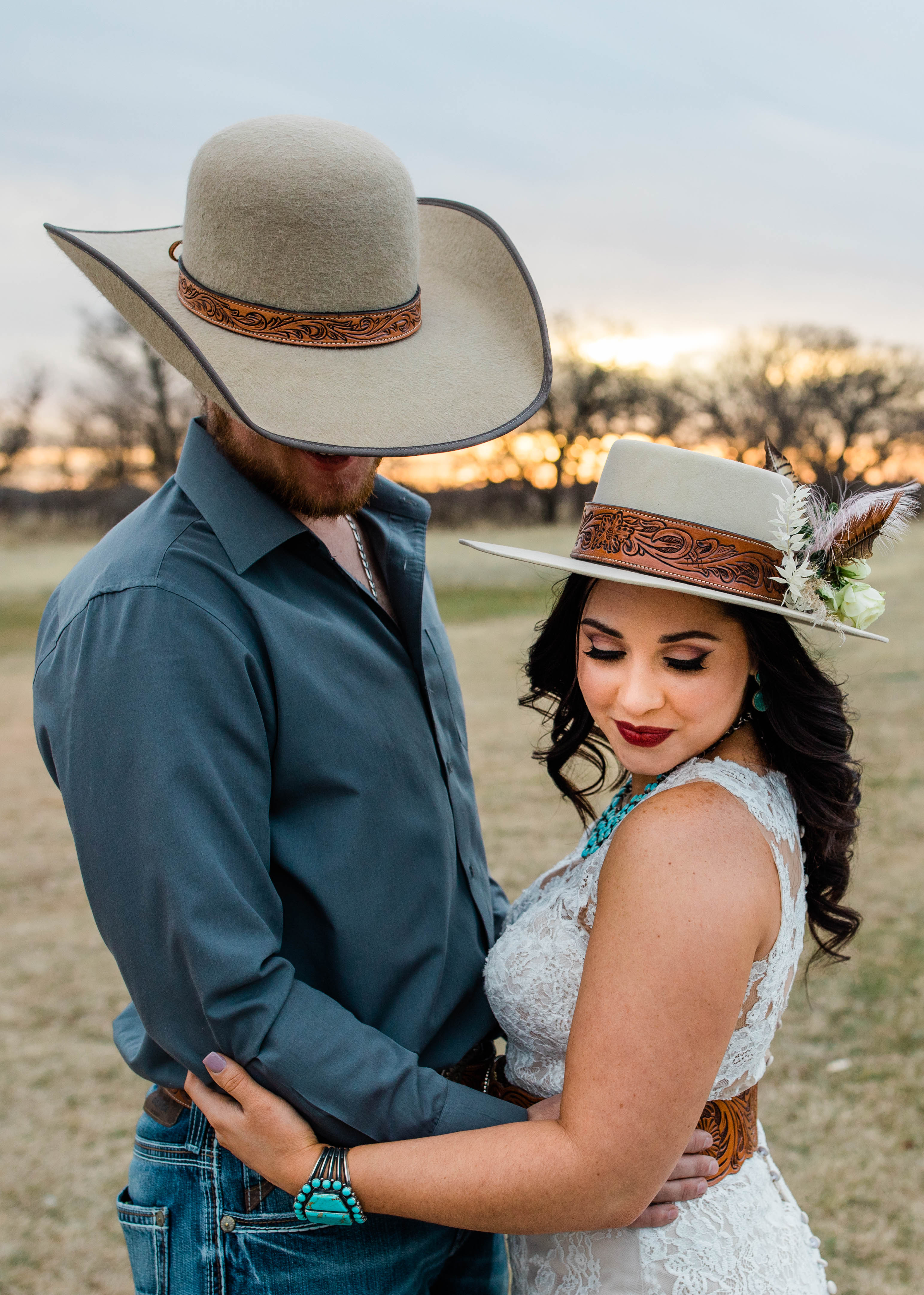 Blue Denim Cowboy Horseshoe Wallhanging & Ringbearer Details about   Western Wedding 