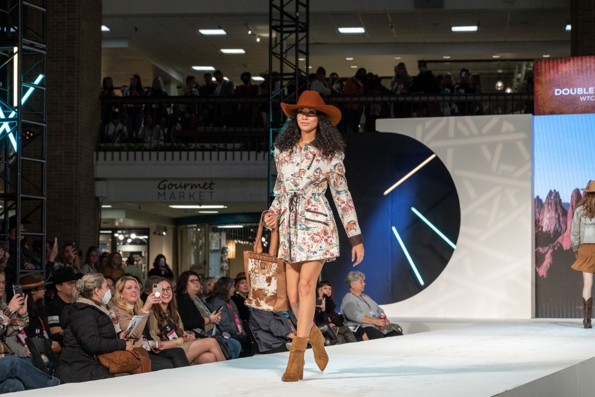 WESA’s 100th Showcases Bold 2022 Fashion Trends