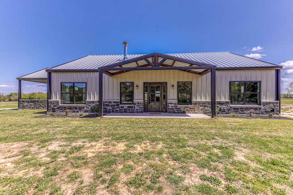 Hot Property Trendy Texas Barndominium