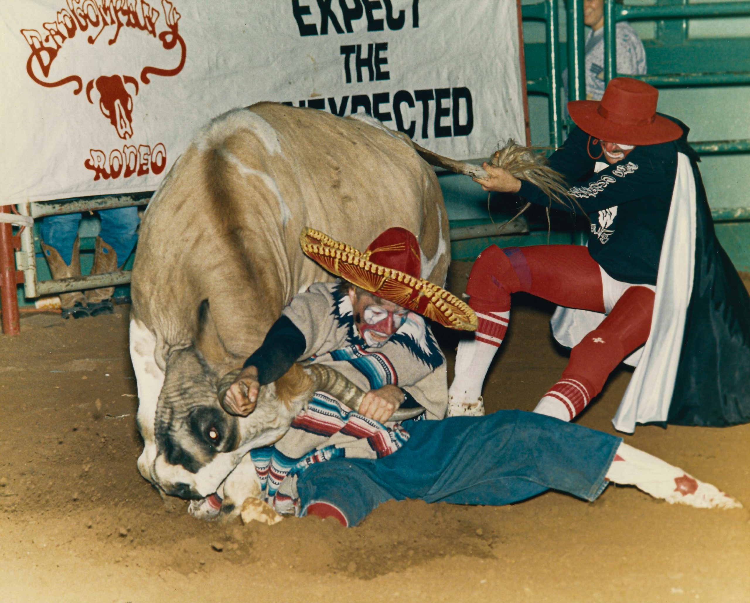 Rodeo personalities: Clowning around with famed bullfighter and