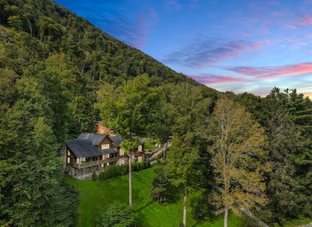 Catskill Hideaway home exterior