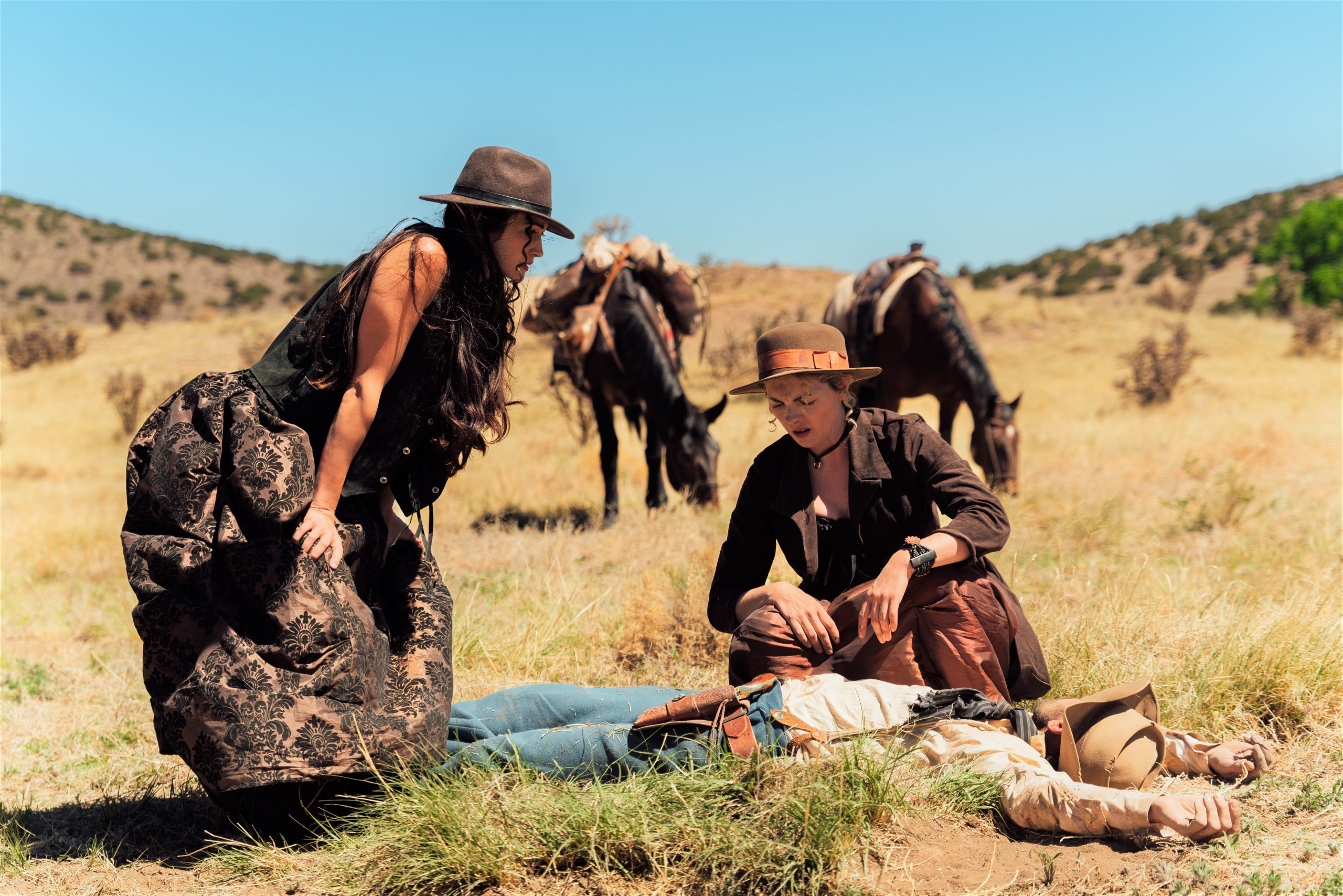 Preview Two Sinners and a Mule