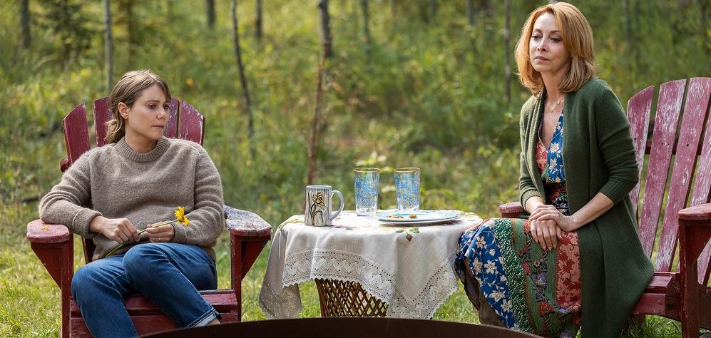 Julianna Guill and Sharon Lawrence of "Joe Pickett"