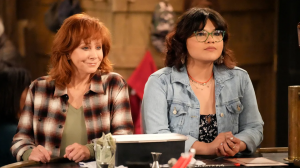 Reba McEntire and Escobedo in 'Happy's Place'