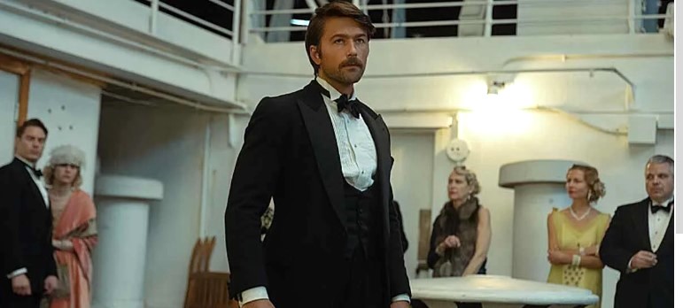 Brandon Sklenar in "It Ends with Us"
