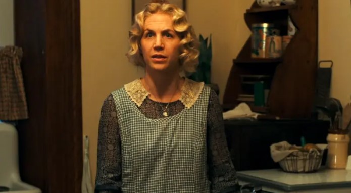 Sarah Randall Hunt in "1923"