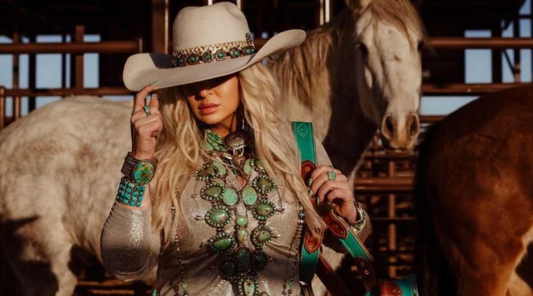 Hippie-Cowgirl-Couture-Squash-