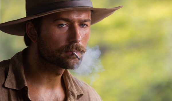 Brandon Sklenar as Spencer Dutton of the Paramount+ series 1923. Photo Cr: Emerson Miller/Paramount+ © 2022 Viacom International Inc. All Rights Reserved.